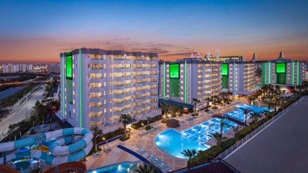 Wyndham Garden Lara ****