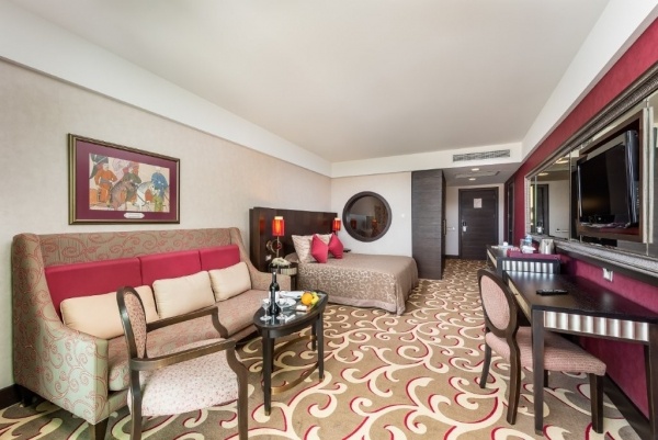 Cornelia Diamond Golf Resort & Spa***** - UAI, repülővel