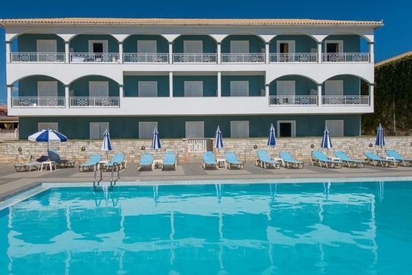 Astir Palace ****