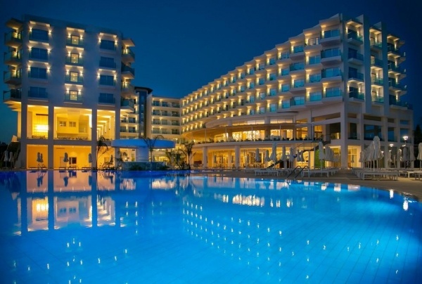 Nissiblu Beach Resort *****