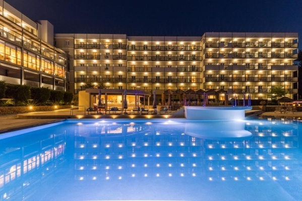 Ariti Grand Hotel ****