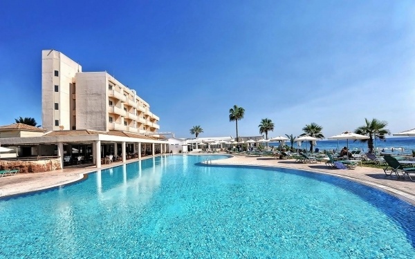 Piere Anne Beach Hotel ***