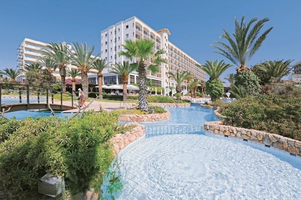 Sandy Beach Hotel ****