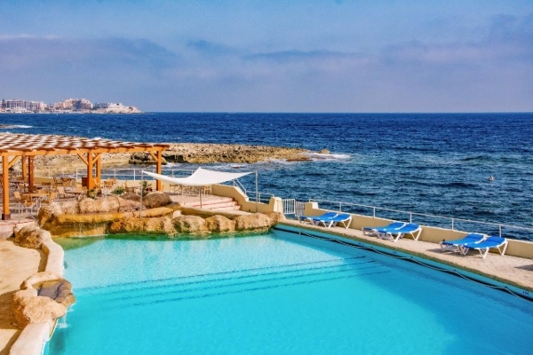 Preluna Hotel ****