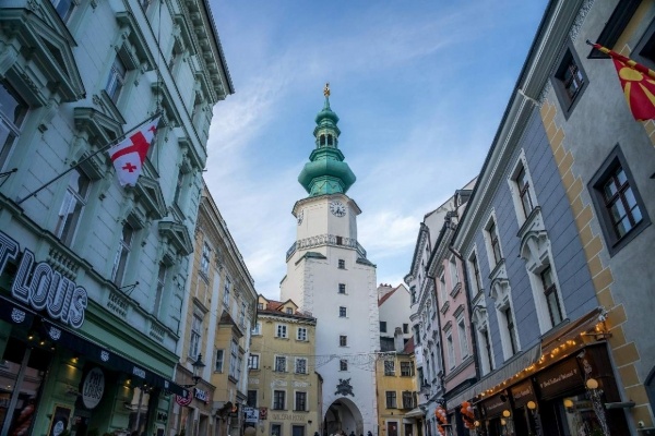 Csokoládévarázs Kittseeben és adventi kavalkád Pozsonyban