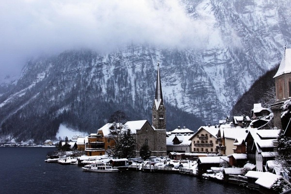 Adventi buszos kirándulás Hallstatt és Salzburg városába