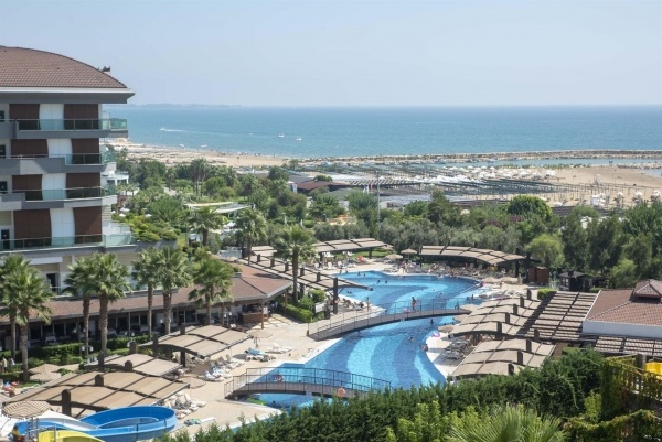 Adalya Bliss (Adults Only +16) *****
