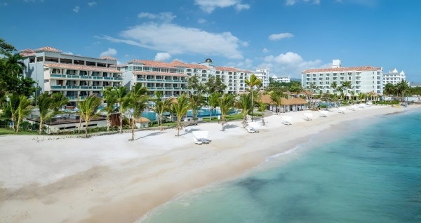 Sandals Dunns River