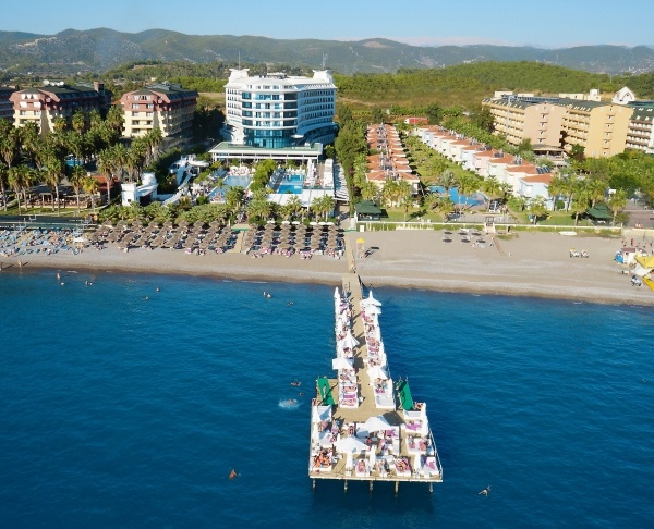 Q Premium Resort - 11 éjszakás