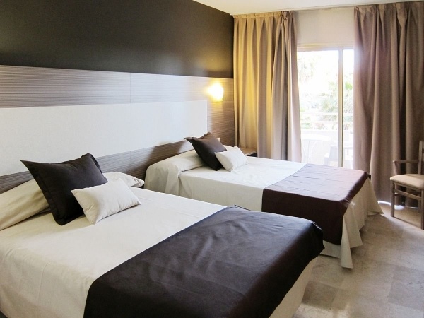 H10 Cambrils Playa - 3 éjszakás