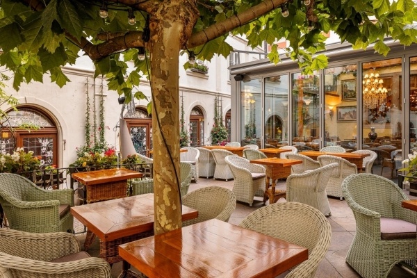 Iron Gate Hotel & Suites Prague by BHG - 4 éjszakás