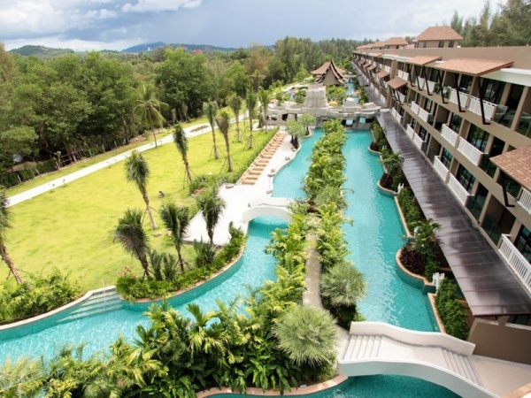 Maikhao Palm Beach Resort