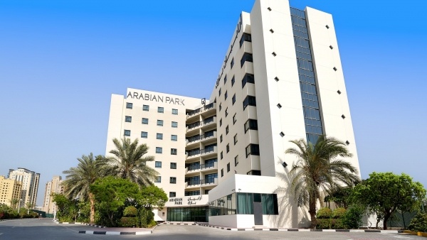Arabian Park Dubai, an Edge by Rotana Hotel - 14 éjszakás