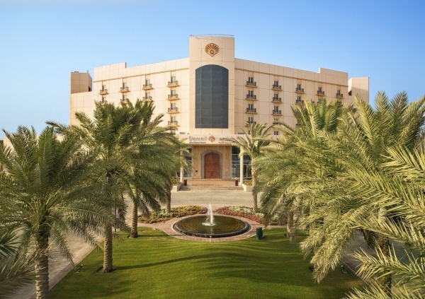 Danat Jebel Dhanna Resort - 14 éjszakás