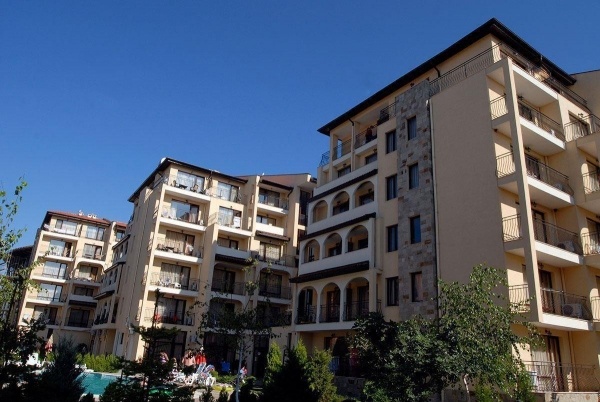 Rose Village Apart ***
