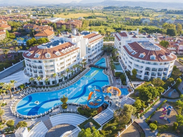 Alba Queen Hotel. *****