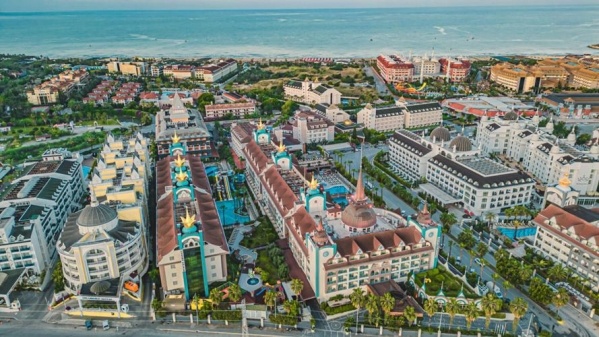 Side Crown Palace *****