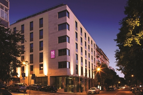 Neya Lisboa Hotel - 6 éjszakás