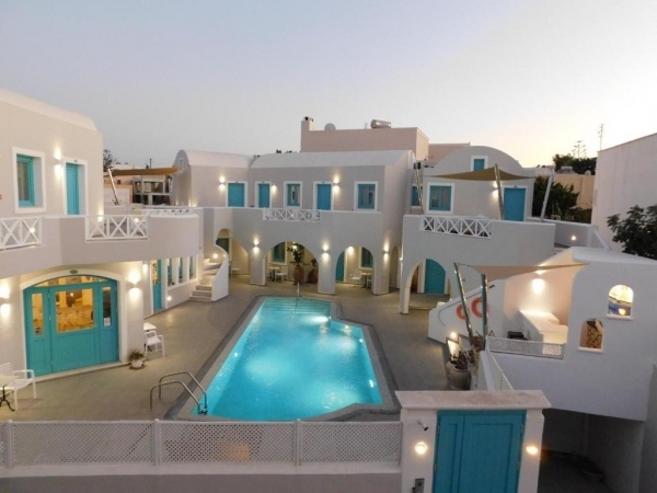 Nikolas Hotel ***