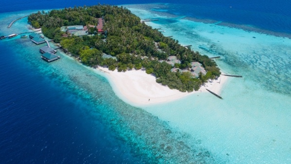 Embudu Village Resort - 5 éjszakás
