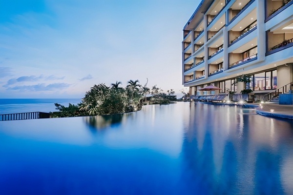 Ulu Segara Luxury Suites & Villas - 9 éjszakás