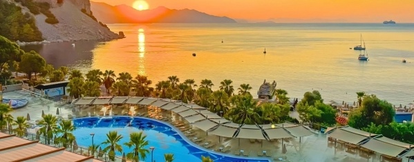 Turunc Premium Hotel