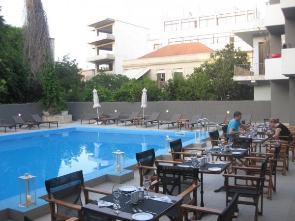 Amphitryon City Hotel ***, Görögország