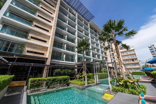 Century Park + Hotel Vista Pattaya