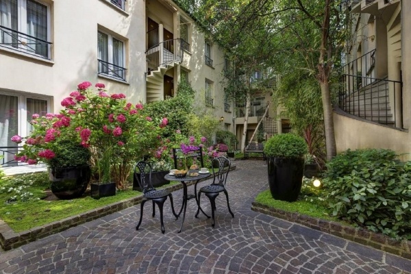 Le Patio Bastille