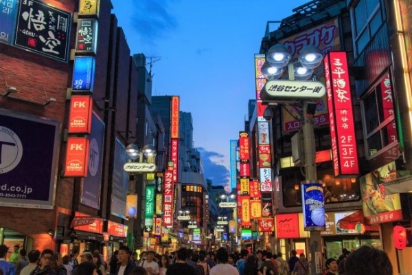 A japán tavasz ünnepe - csoportos nagykörút magyar idegenvezetéssel 2027.05.01-13.