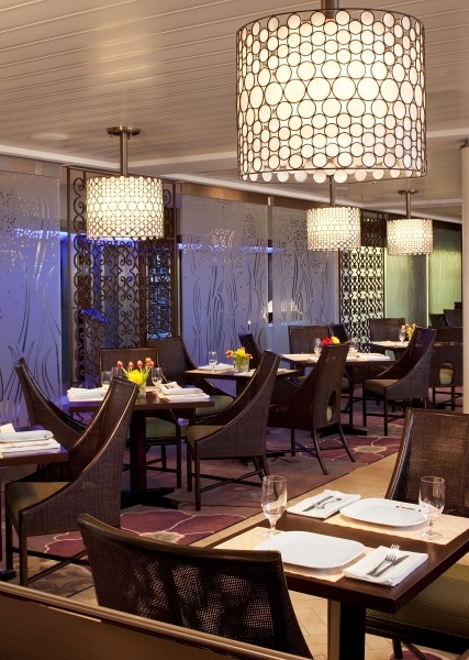 GÖRÖG-SZIGETEK ÉS HORVÁTORSZÁG KINCSEI, Celebrity Eclipse