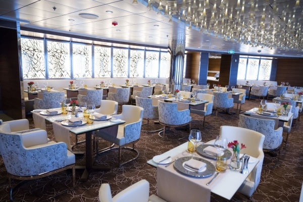 KALANDOZÁSOK ÁZSIÁBAN, Celebrity Millennium