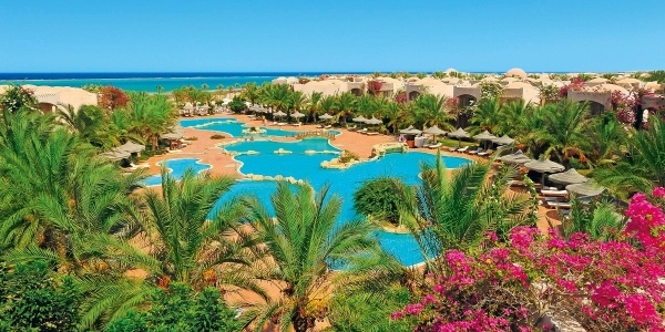 Dream Lagoon & Aqua Park Resort