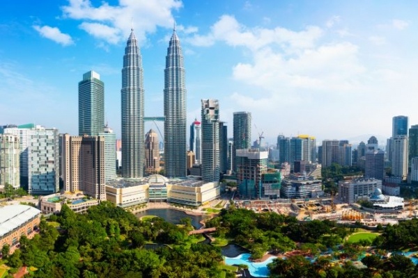 Malajzia, Szingapúr - körutazás 5 csillagos tengerparti pihenéssel Langkawin 2027.02.02-15.