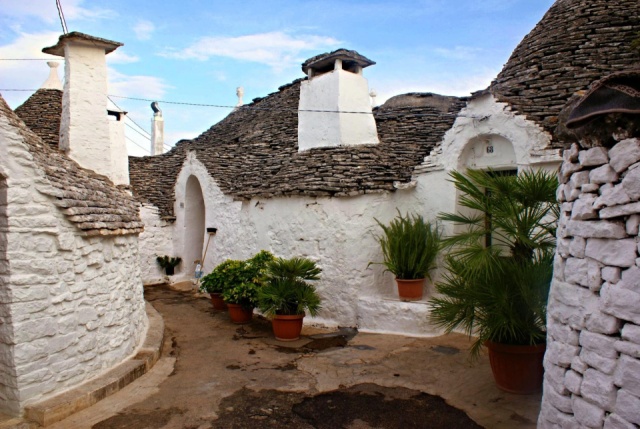Puglia-Advent a trullik földjén - Dél-Olaszország REPÜLŐVEL  4nap/3éj