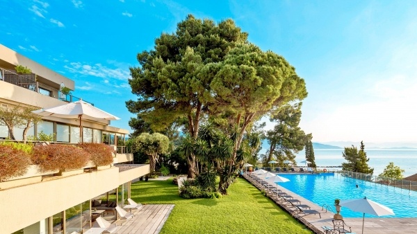 Kontokaly Bay Resort & Spa Hotel