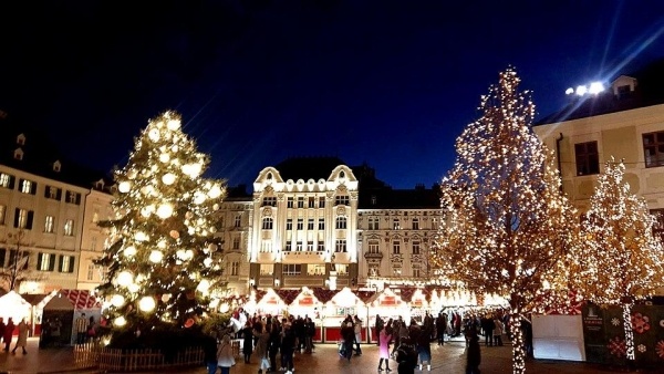 Csokoládévarázs Kittseeben és adventi kavalkád Pozsonyban