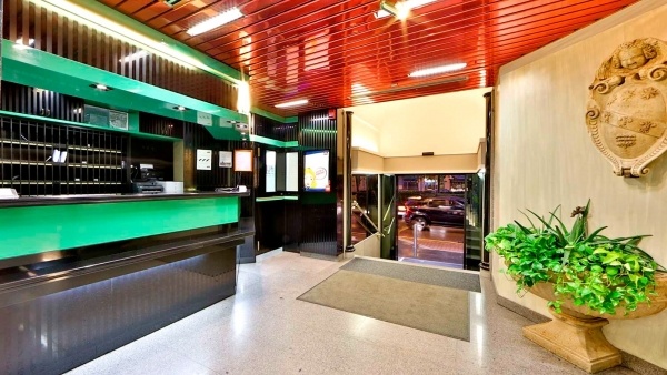 Astoria Sure Hotel Collection by Best Western - 6 éjszakás
