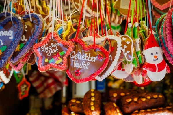 BAJOR ADVENT: NÜRNBERG, ROTHENBURG ÉS REGENSBURG