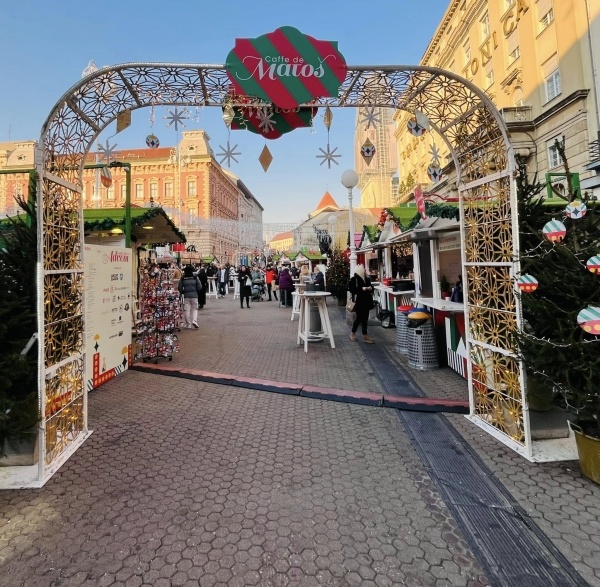 MEDITERRÁN ADVENT: ISZTRIA ÜNNEPI ARCA