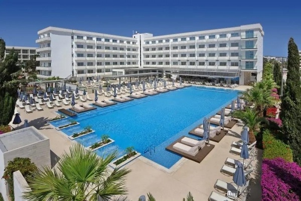Nestor Hotel ****