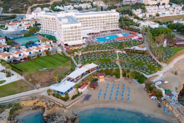Cavo Maris Beach Hotel ****