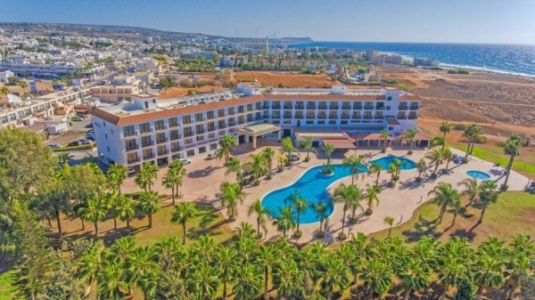 Nelia Sea Breeze Hotel ****