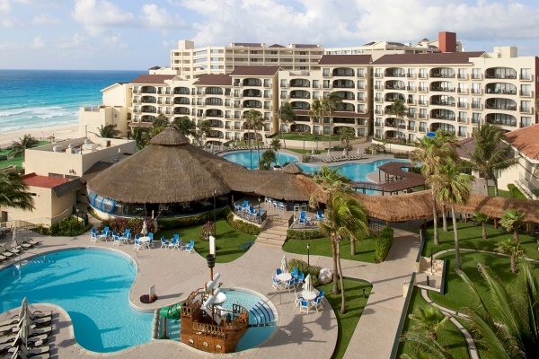 Emporio Cancun