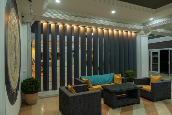 TIANA BEACH HOTEL ****