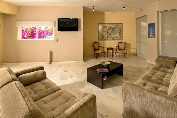 ELOTIA HOTEL ***