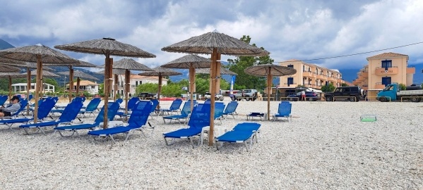 AKROYIALI RESORT **