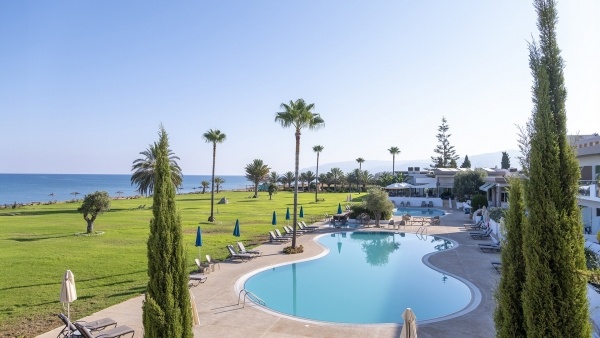 Natura Beach Hotel & Villas - 11 éjszakás