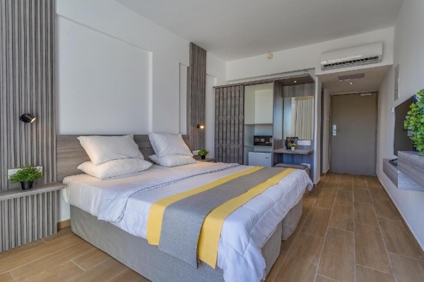 Toxotis Hotel ***