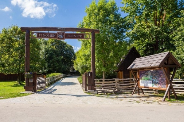 Fenomen Plitvice **** Poljanak egyénileg